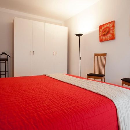 Casa Lucia Apartment Torbole Sul Garda Ruang foto